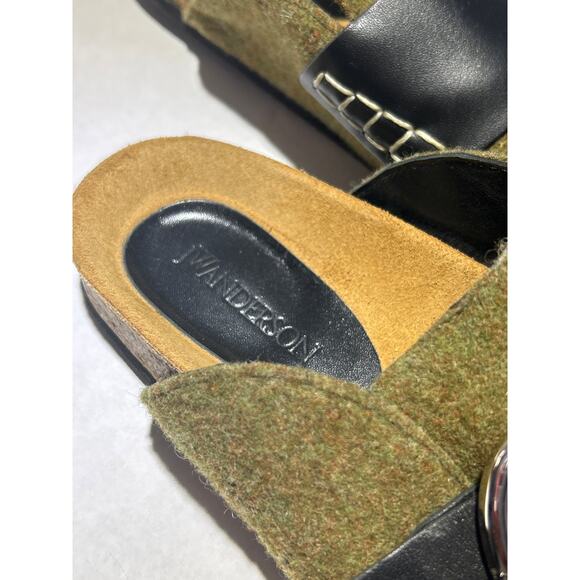 Loafers_&_Slip_Ons